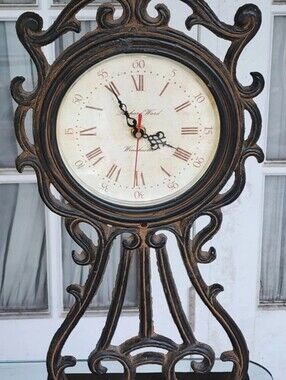 Vintage Winchester Desk Clock For Mantel/Shelf, By Richard Ward, Not Working
